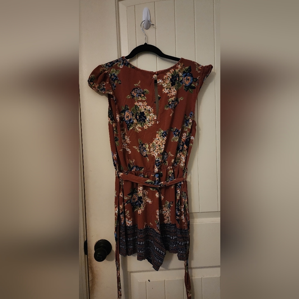 Floral Rust Romper - Picture 2 of 3